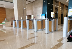 深圳速通門閘機(jī)制造商哪家好？