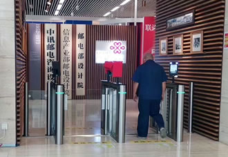 速通門和擺閘的區(qū)別是什么？