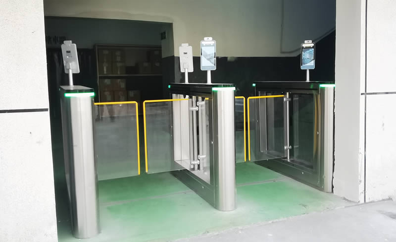 人臉識別通道閘機的作用是什么？