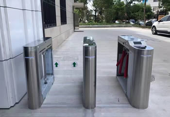 翼閘和擺閘的區(qū)別有哪些？